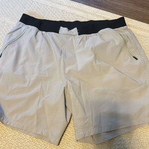 Men’s Ascend Shorts